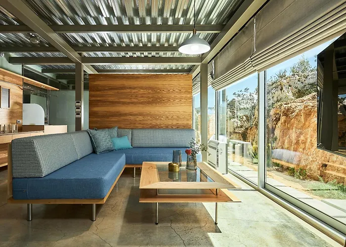 New Luxury Olives & Thyme Retreat, Seaview With 2 Heated Pools ヴィラ