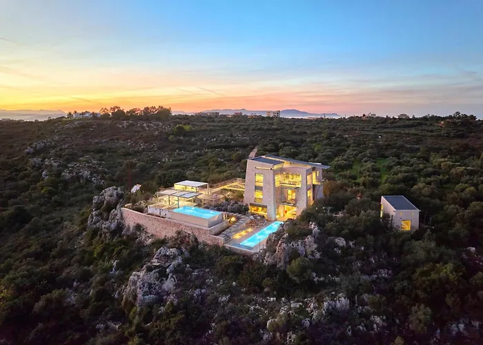 ヴィラ New Luxury Olives & Thyme Retreat, Seaview With 2 Heated Pools