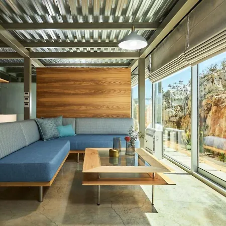 Villa New Luxury Olives & Thyme Retreat, Seaview With 2 Heated Pools