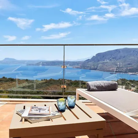 Villa New Luxury Olives & Thyme Retreat, Seaview With 2 Heated Pools