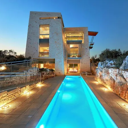 New Luxury Olives & Thyme Retreat, Seaview With 2 Heated Pools Chania (Crete)