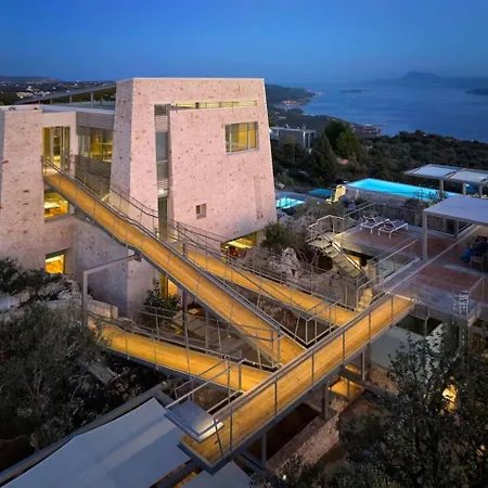 Villa New Luxury Olives & Thyme Retreat, Seaview With 2 Heated Pools *
