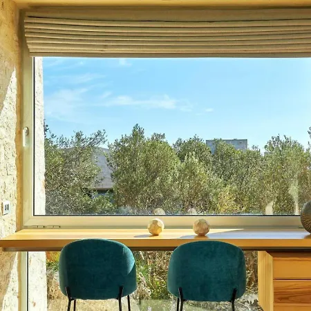 New Luxury Olives & Thyme Retreat, Seaview With 2 Heated Pools Chania (Crete)