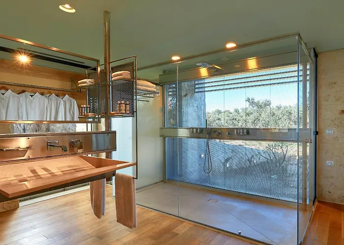 New Luxury Olives & Thyme Retreat, Seaview With 2 Heated Pools Chania (Crete)