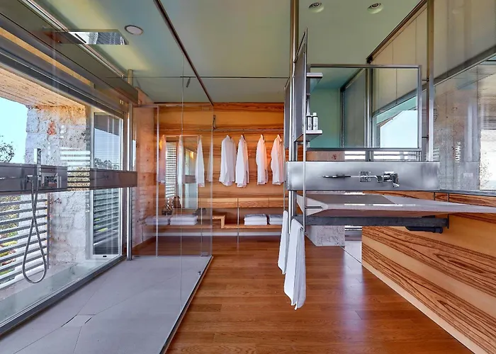 New Luxury Olives & Thyme Retreat, Seaview With 2 Heated Pools * Chania (Crete)