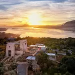 فيلة New Luxury Olives & Thyme Retreat, Seaview With 2 Heated Pools خانيا
