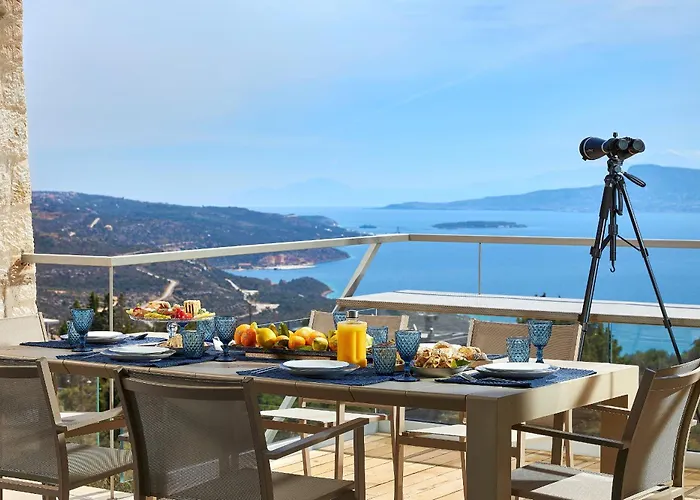 New Luxury Olives & Thyme Retreat, Seaview With 2 Heated Pools *